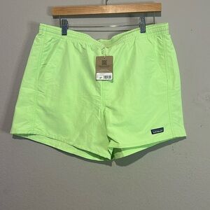 NEW  Patagonia Women's 5” Baggies Shorts in Salamander Green Size L